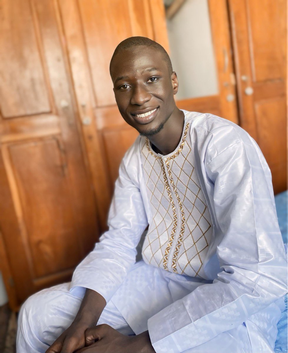 alieusaho_'s tweet photo. EID MUBARAK!🕋🤍
To Many More Eids🥂
#SunjKoriteh220 #Eid2024 https://t.co/Qw0eHyD5I7