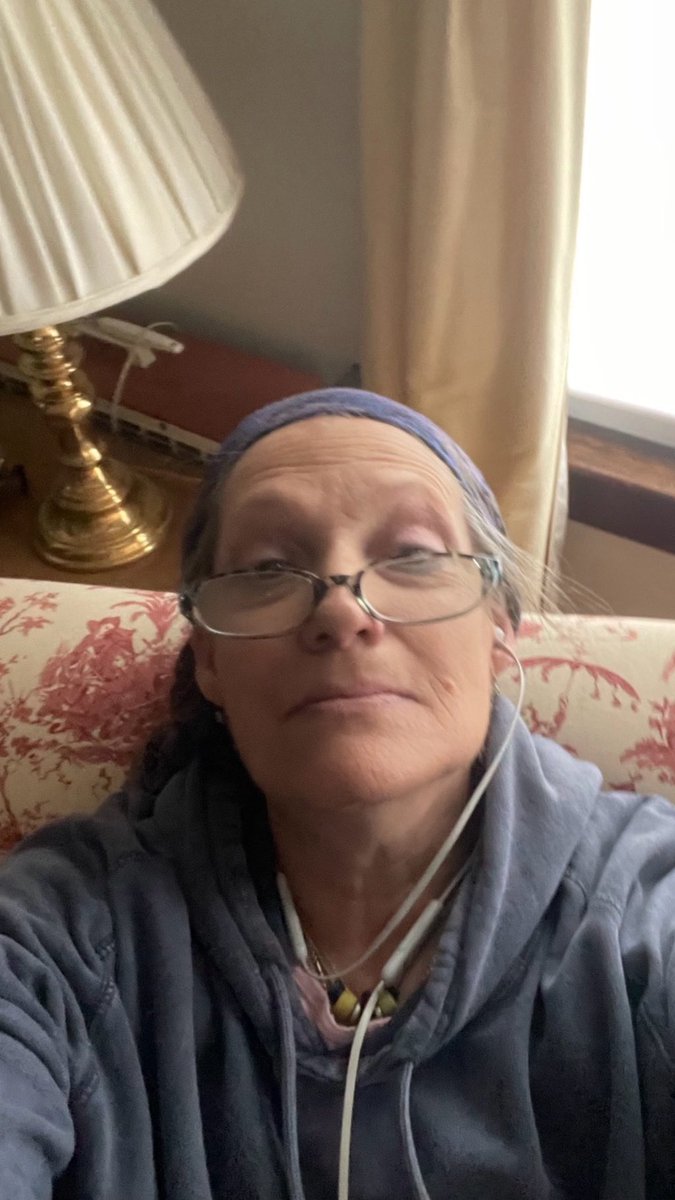 Glass Half Empty Girlie tweet media