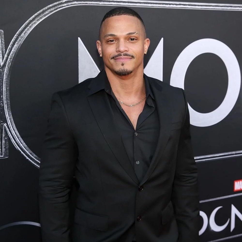 MCUFilmNews's tweet image. Dear, Marvel Studios

Considering the exceptional quality of #XMen97 episodes, adding @BeauDemayo to the Live-Action #XMen film is absolutely necessary.