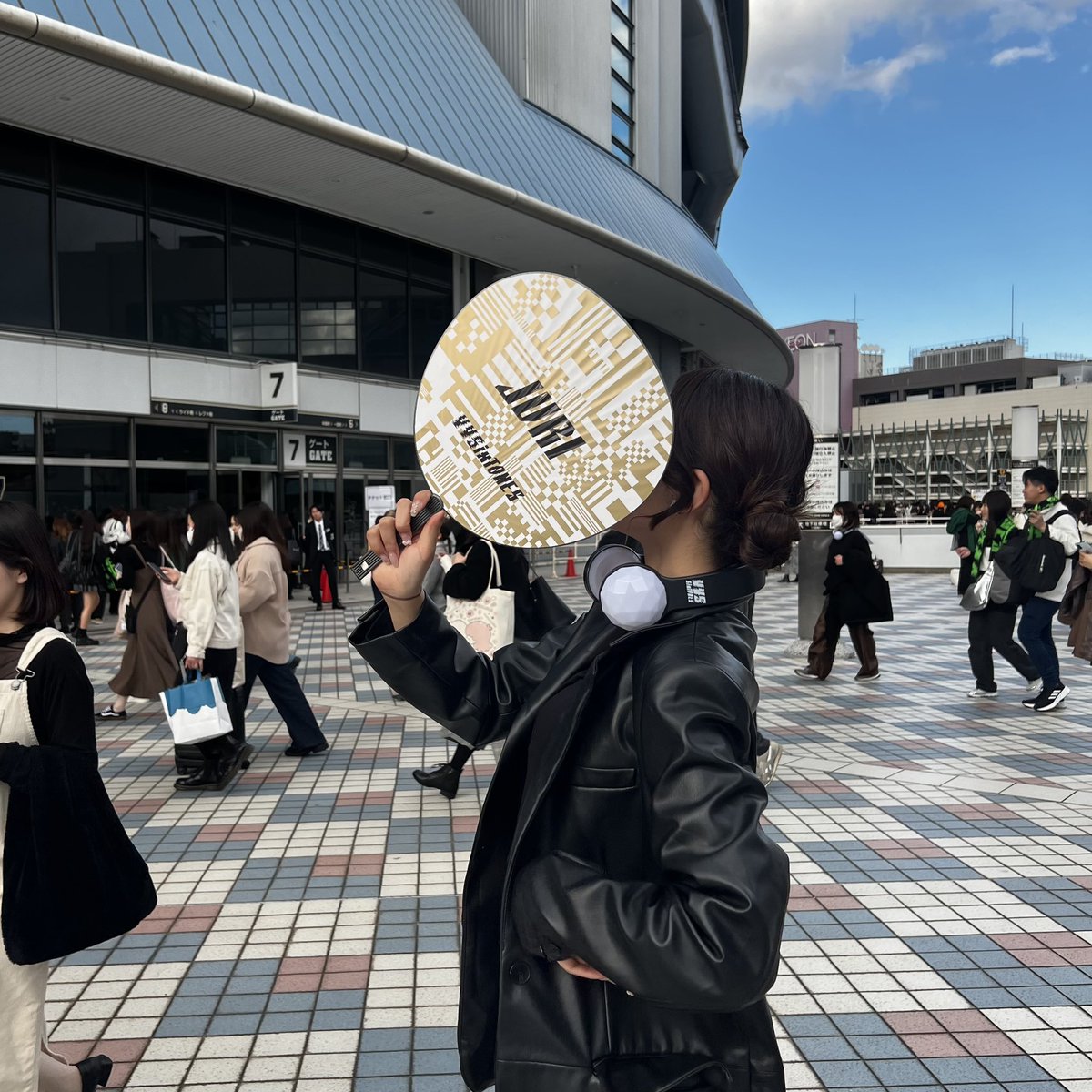 rn0123nr's tweet photo. 全滅やったけど、友達も自名義も制作開放当選して、参戦してきた💙

#vvs 
#SixTONES_VVS https://t.co/Lo0DHLcFIA