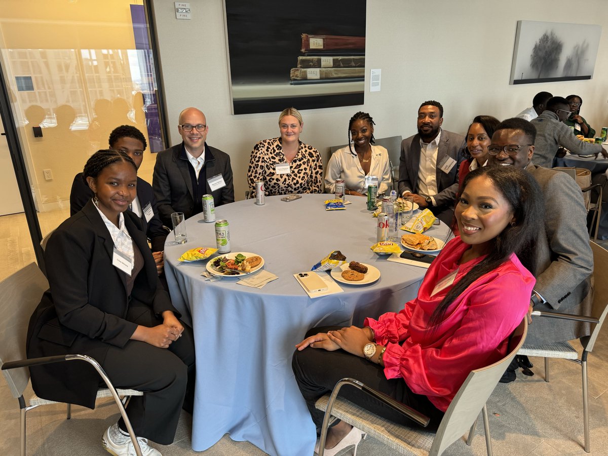 We had an incredible day last week with our Equity, Inclusion and Diversity (EID) partner, BLK Capital, hosting their bi-annual conference at Neuberger Berman. It was inspiring to see so many bright, aspiring investment professionals engaging with our team.