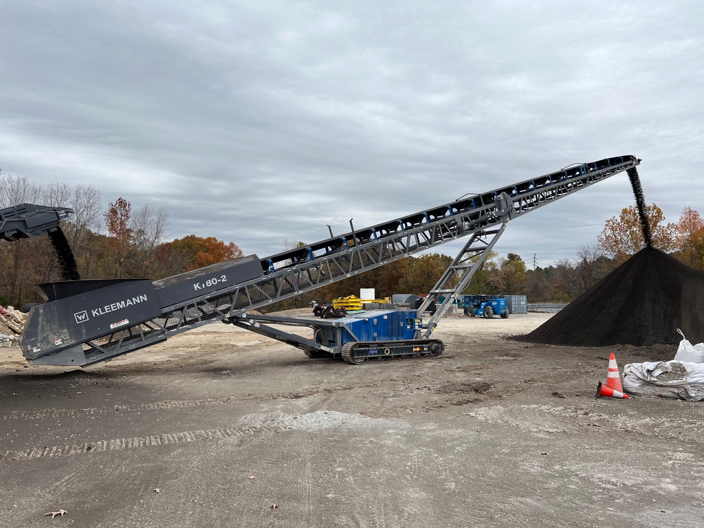 gotpotholestn's tweet photo. Onsite crushing is just one of the many specialized services which PRI offers.
Contact PRI Director of Business Development, Casin Swann at (629) 395-8189 to see how PRI can help turn your aggregate, asphalt, & concrete piles into profits!
#mobilecrushing #workwithPRI https://t.co/ShZDy1WfqI