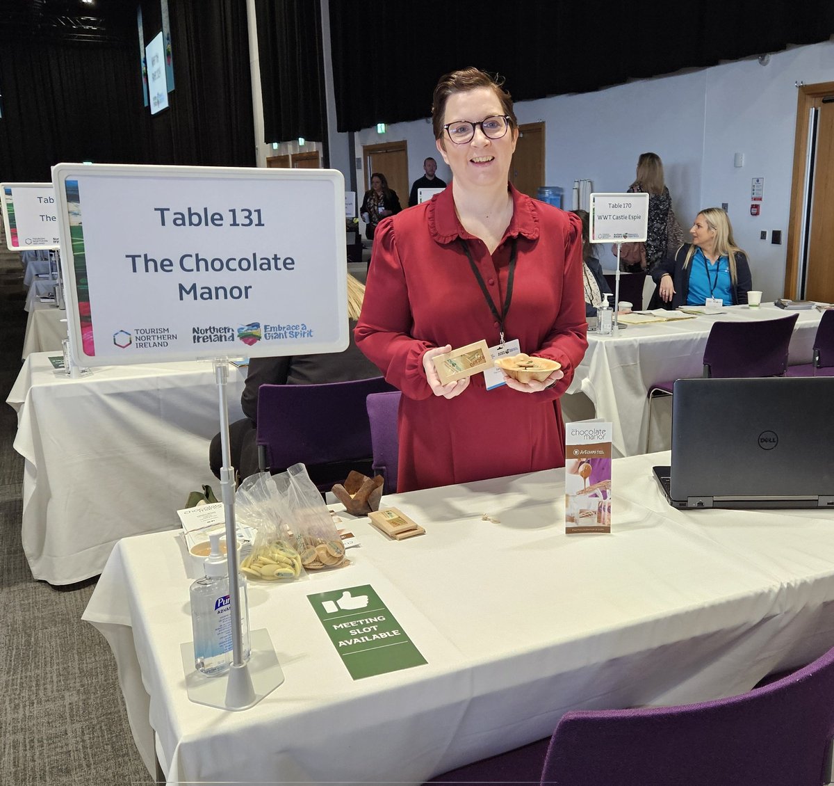 That's me in the second row at #MeettheBuyer2024 chatting to international buyers about our award winning chocolate experience in Castlerock! Thanks to everyone @NITouristBoard @TourismIreland for a fabulous 2 days!