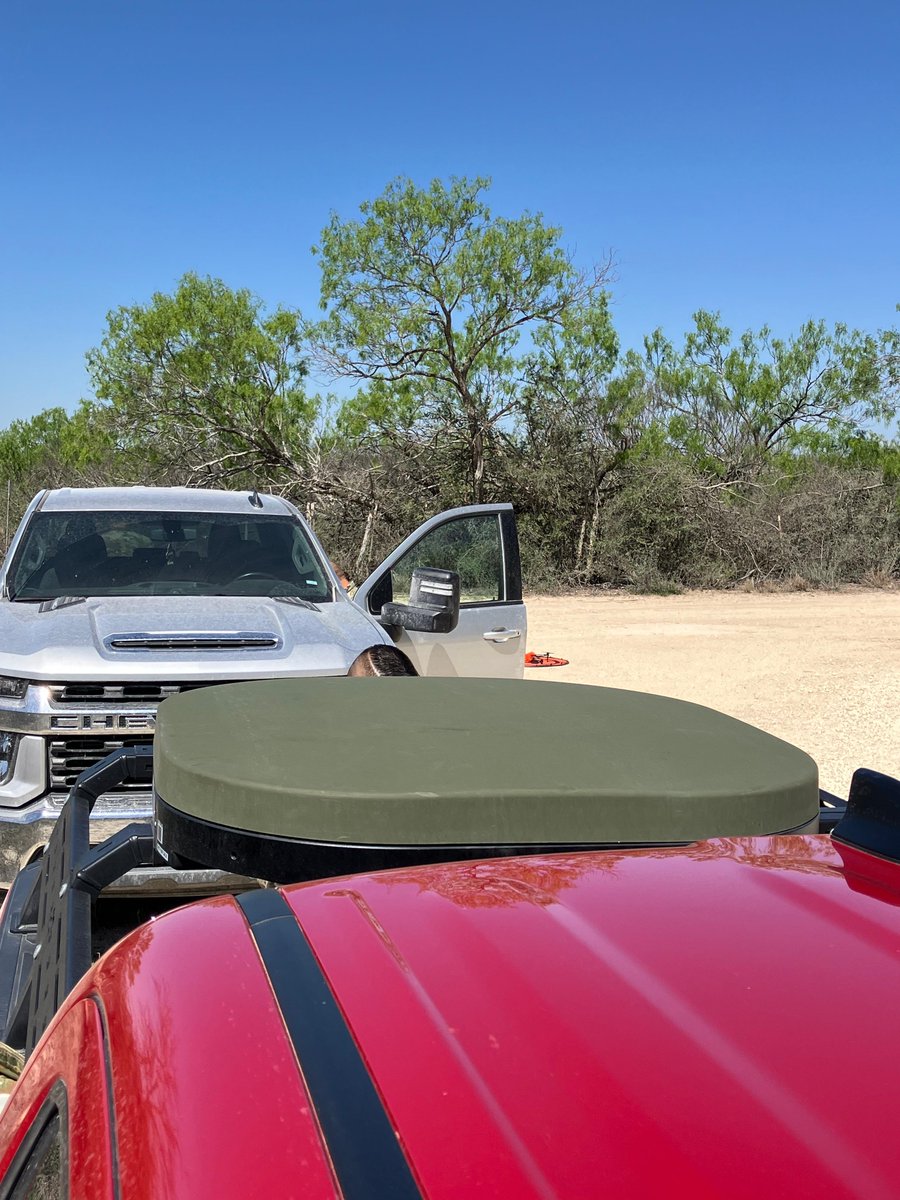 Following the high demand for our multi-orbit SATCOM solutions, we were in Texas to demonstrate how our Osprey™ hybrid-GEO-LEO aides border security in remote conditions with resilient and seamless communication. Learn more: ow.ly/96Zc50RaNYf.