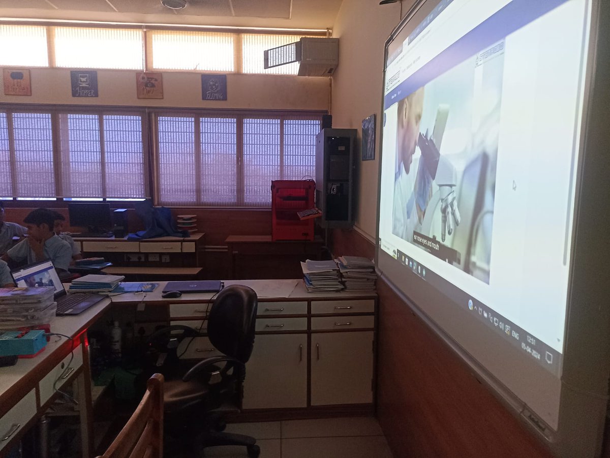 stemrobo's tweet image. If you want your school kids to excel in their future endeavors, join hands with India's Leading STEM and Robotics company and introduce meaningful STEM curriculum aligned with NEP 2020 in the New Academic year 2024.
#roboticscentreforkids #AIforSchools
#newacademicyear2024