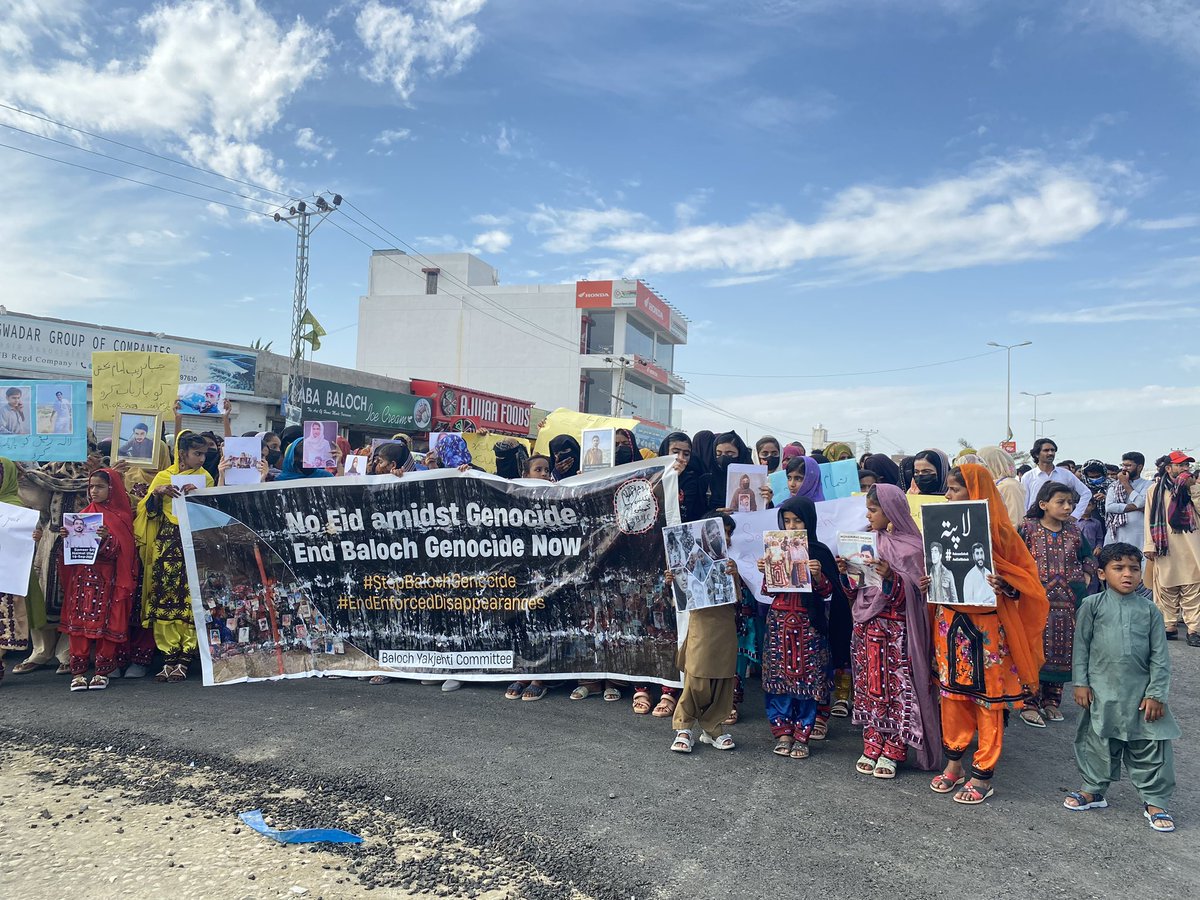 بلوچستان کی عید 💔

#GwadarCity
#ThisEidAskForRelease
#ReleaseAllMissingPersons