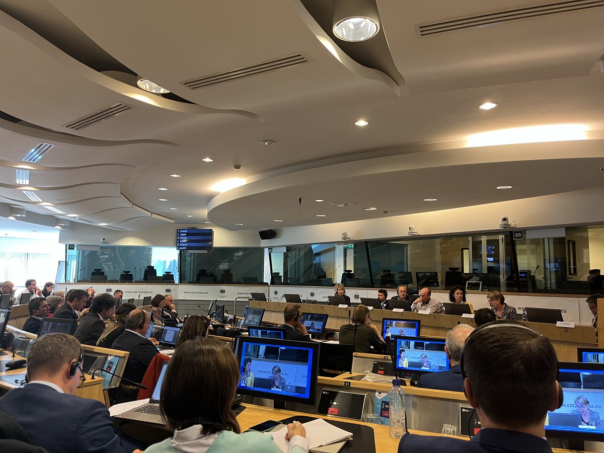 The #CAP helps to promote #QualitySchemes 👩‍🌾 but other policies can also impact, in particular scoring initiatives and the Promotion Policy say EU stakeholders at #EUQuality event 📄 Our demands for a Promotion Policy that works for mountain producers ⤵️ euromontana.org/review-of-the-…