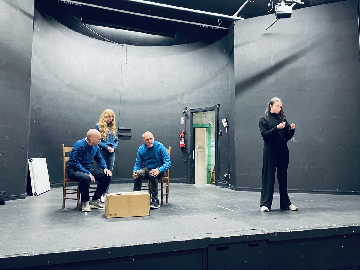 Final rehearsals for #priceofchange , for this tale of Wales greatest thinker - Dr Richard Price and a modern tale of Indie Walesare available at Contemporancient.org/tickets. Opens Friday at ⁦@TaliesinSwansea⁩ with ⁦@TheatrSoar⁩, ⁦@CAVC⁩ ⁦@RiverfrontArts⁩