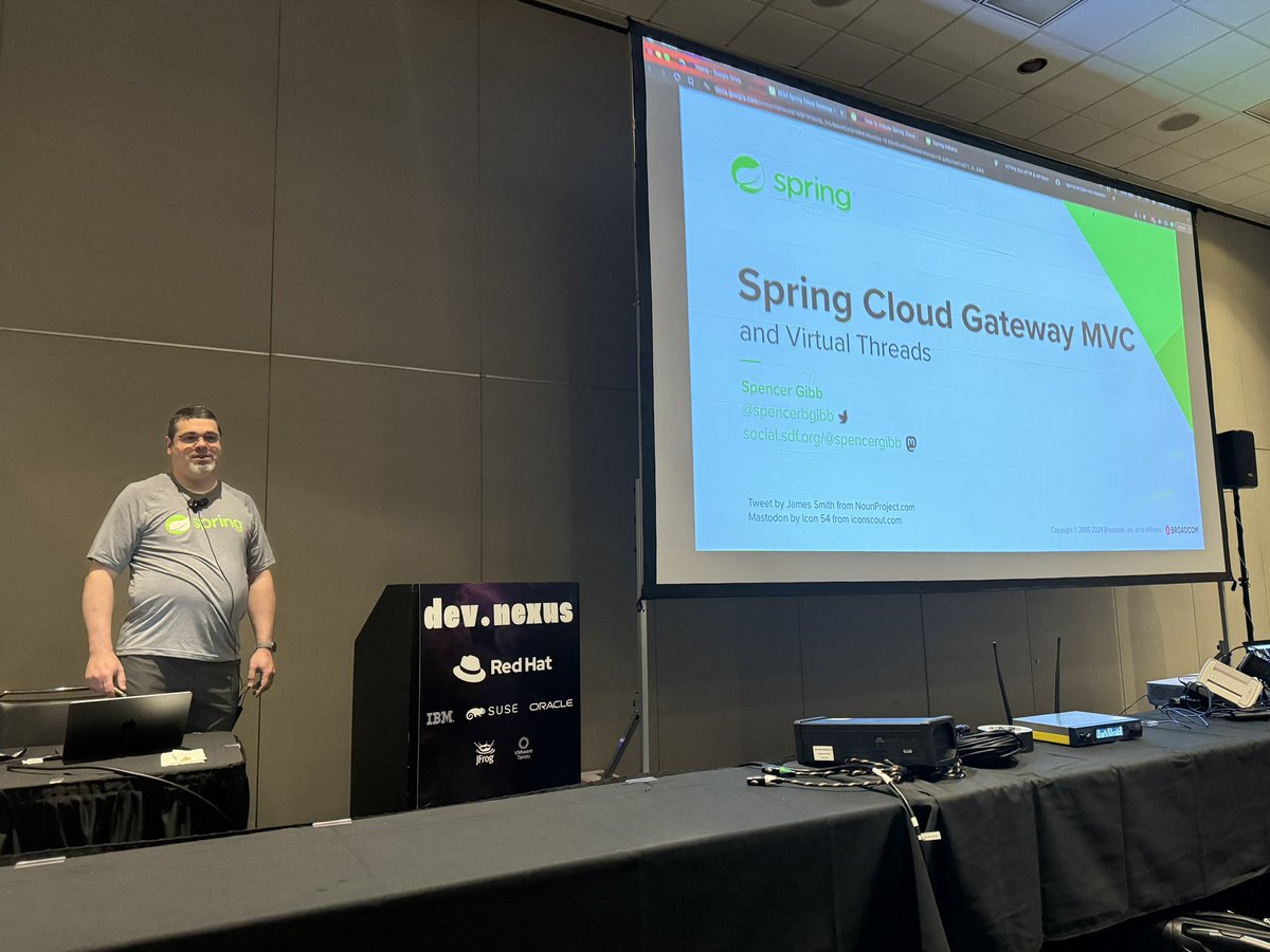 Time for @spencerbgibb to talk about the @springcloud gateway and virtual threads! At @devnexus