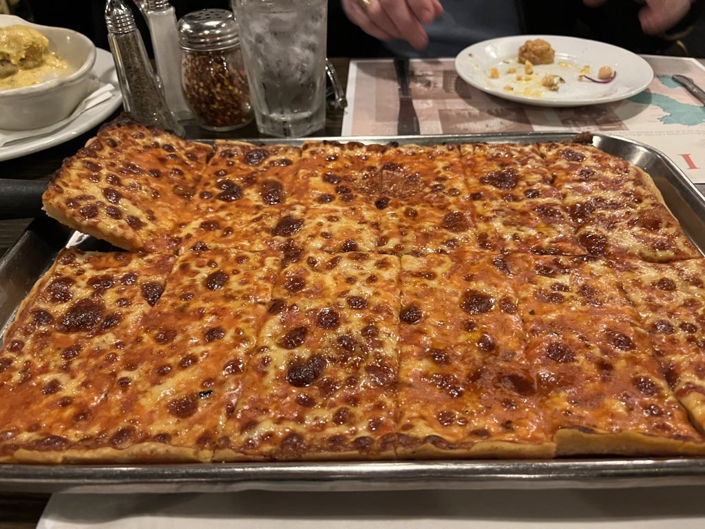 🖤 Christine tweet media