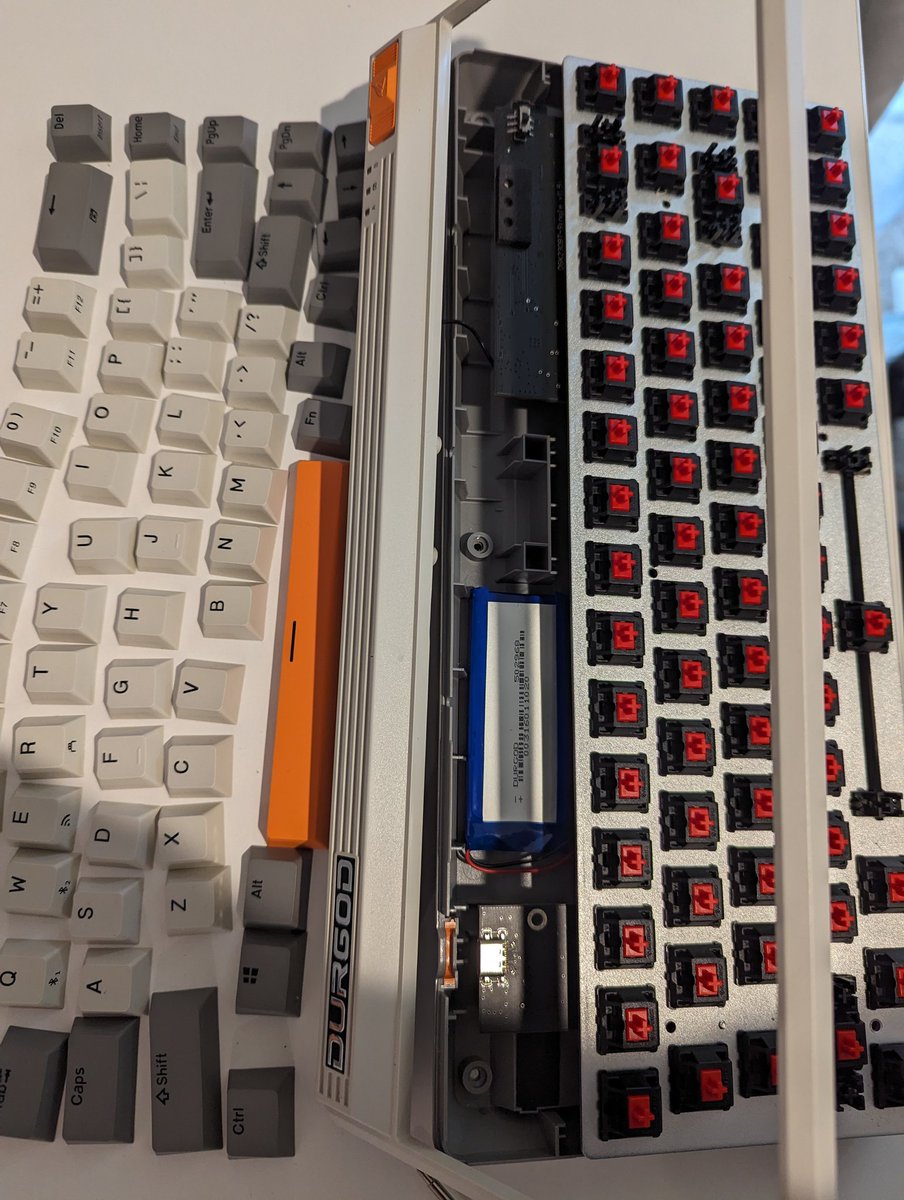 @DURGOD_Official @theradxa No problem, I am installing a small computer inside my keyboard 🤣