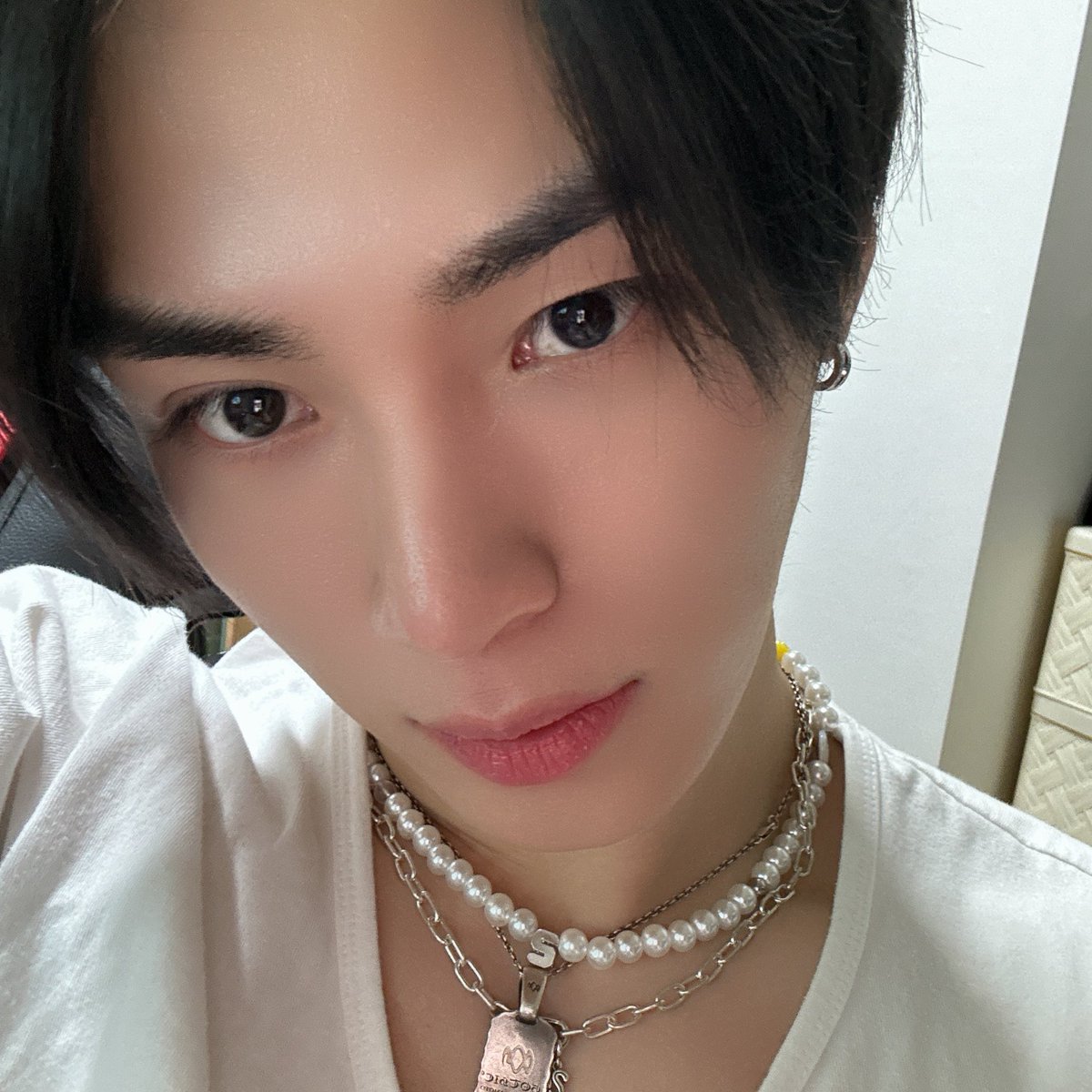 OmegaX_members's tweet photo. [#OX]

행복한 하루 보내기♥️

#OMEGA_X #오메가엑스 
#한겸 #HANGYEOM https://t.co/h9KnaGy8Nn