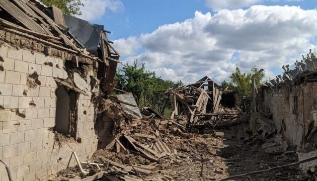 '11 Ortschaften in Region Saporischschja beschossen' 24.04.2024,18:59,Ukrinform Am vergangenen Tag beschoss die russische Armee 11 Siedlungen in der Region Saporischschja 428 mal.