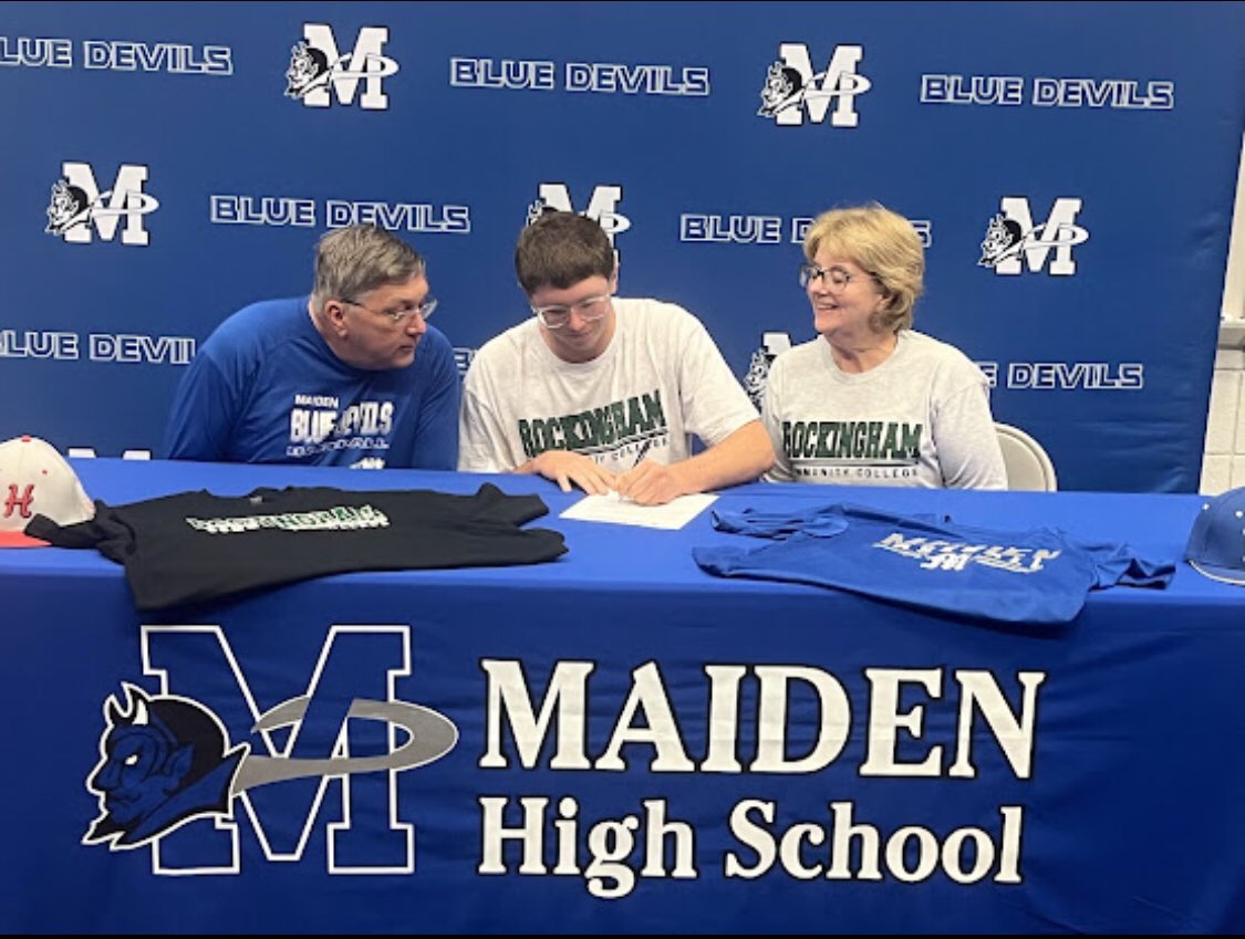 elijahmiller_05's tweet photo. Onto the next chapter with @RCCEagsBaseball 
@coachrembert @Athletes_Lab @THECoachHull @Chan_J34 @Bwills222 @Daniel_Huff #Rolleags #AGTG https://t.co/Y75vPQiM7z