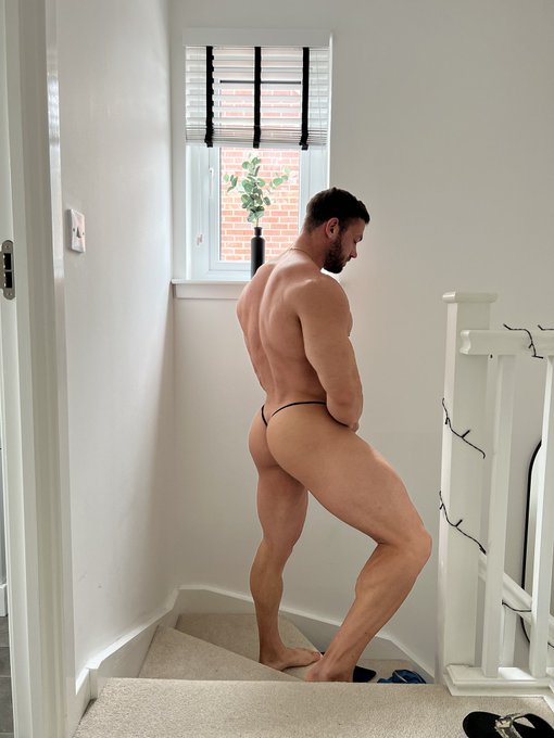 👀 https://t.co/m2CKusZ4x0