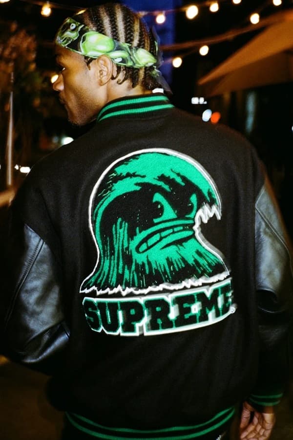 Supreme_plus tweet picture