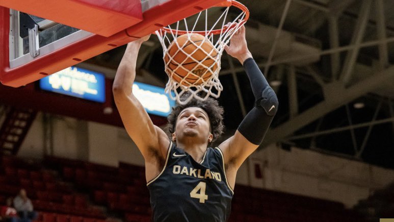 One of my #HorizonLeague guys on #ArizonaWildcats Basketball commit #TreyTownsend:

“Good mid-major player.  Will be ok in #Big12, but don’t think he can shoot enough or is quick enough to be great.”

#BearDownArizona

Photo: @OaklandMBB