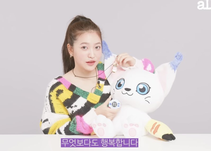 yeri and her endless love for digimon 😭😭😭😭😭😭😭