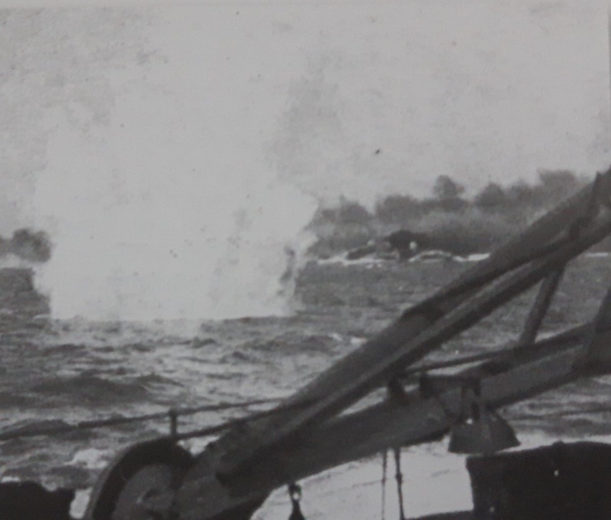 The British cruiser HMS Gloucester under fire of 15 inch shells of the Italian BB Vittorio Veneto during the battle of Cape Matapan in March 1941. Pics taken from HMAS Perth.