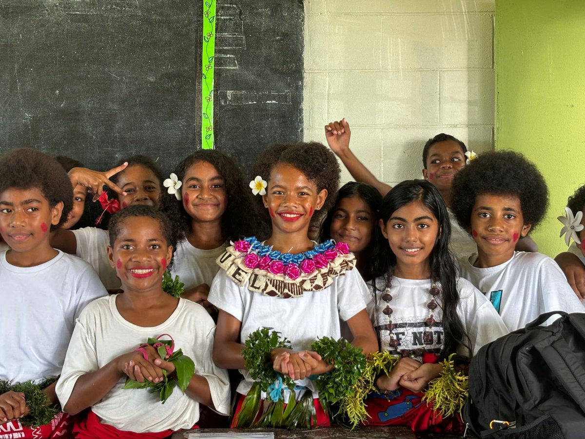 Welcoming the visiting delegation from US Congress & @unfoundation to Fiji’s Nasinu Gospel Primary School. Thanks to @GPforEducation, @UNICEFPacific is supporting Min. of Education with early learning, system strengthening & enhanced WASH infrastructure, especially for girls.