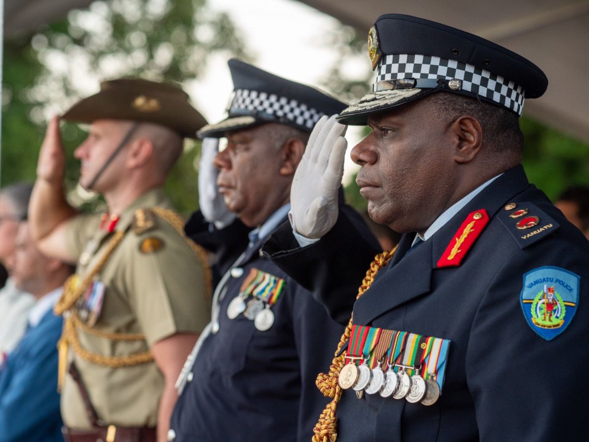 Today is a sombre day as I joined 🇳🇿and 🇻🇺 to pay our respects and remember those who have served and continue to serve our nations. Lest We Forget. @DefenceAust @dfat