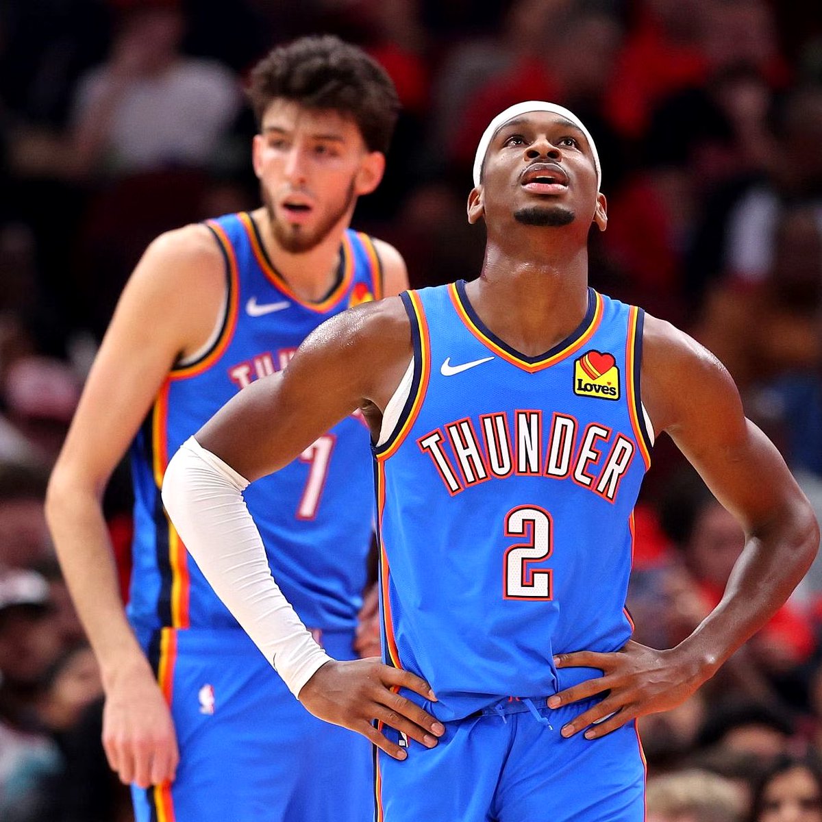 Chet Holmgren on Shai Gilgeous Alexander:

“He’s too humble to say it, but this is the MVP right here.”

(via @NBAonTNT)