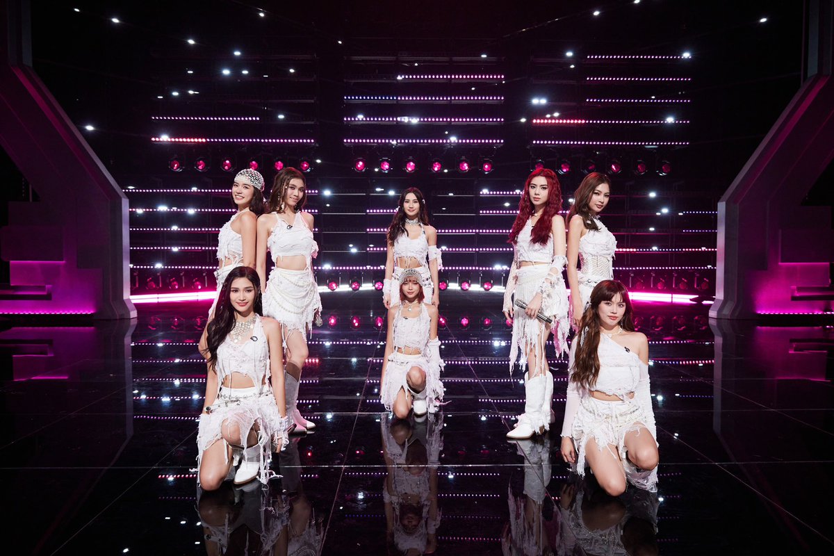 THE NATION’S GIRL GROUP ON THE WORLD STAGE 🇵🇭👏 LOOK: P-pop group BINI takes center stage on Lay Zhang’s survival program “Show It All” with performances of “Karera” and “I Feel Good.” | 📷: BINI/X For more entertainment stories, visit entertainment.inquirer.net
