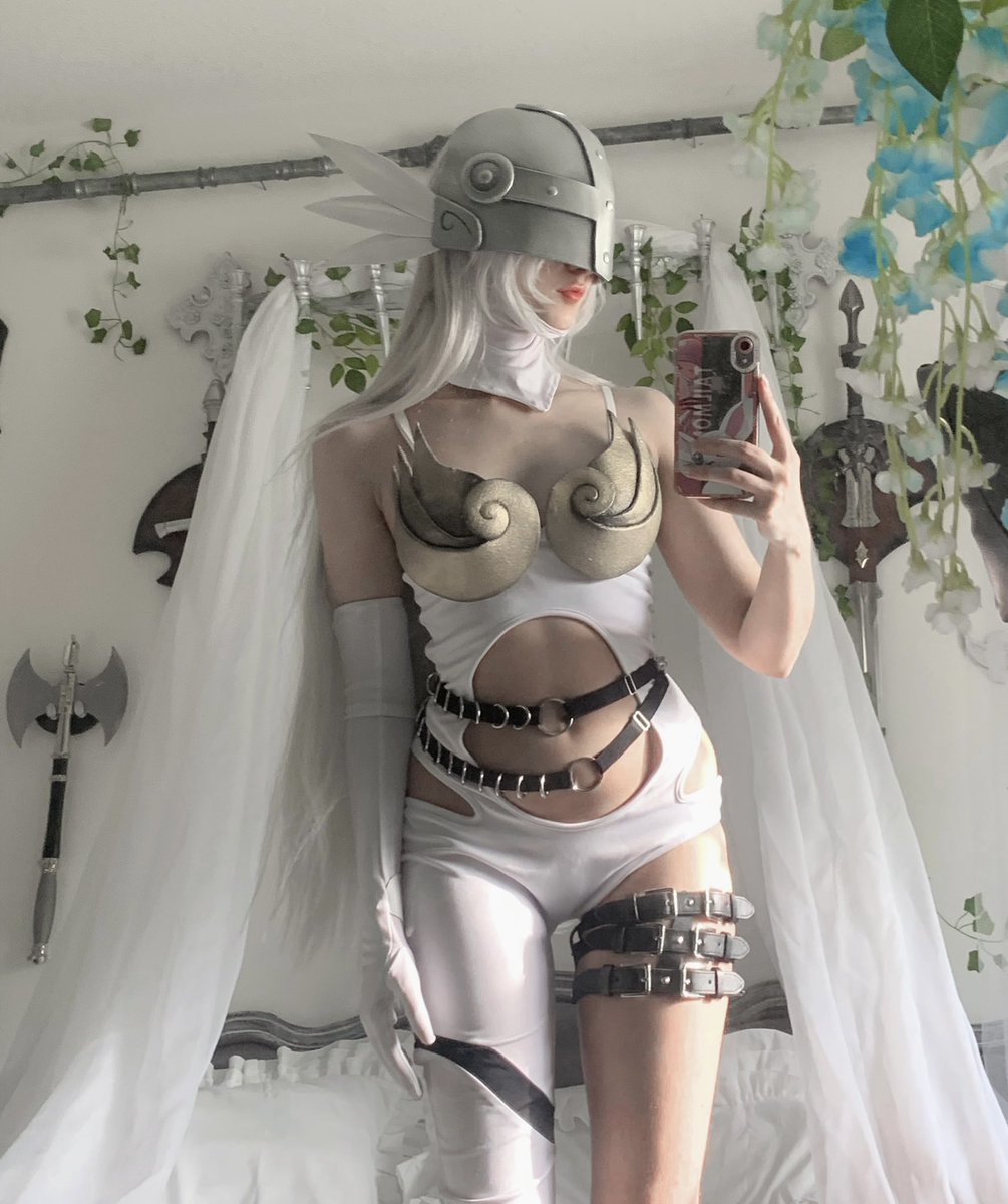 Styrlingelf's tweet image. Angewomon is the reason why Digimon is better than Pokémon 🤺