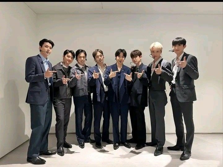 tolay_exol's tweet photo. Ψ§ΩΨ³ΩΨ§Ω ΩΨ§ΩΨ¨ Ψ²Ψ±ΩΨͺ Ψ§Ω L Ω
Ω Ψ§ΩΨ§ΩΨ³ΩΨ§Ω Ψ§Ψ±ΩΨΉΩ Ψ§ΩΨͺΨ§Ω Ψ¨ΩΨ―ΨΉΨ³ΩΩ
ΩΩΩ ΩΨΉΨͺΨ°Ψ±ΩΩ ΩΩΨ΄ΩΩΩΩΩ
#L_ππππ’π‘ππ¦π§π’ππ«π’ππ¦ #EXOLSign @weareoneEXO https://t.co/msZEik4AMu