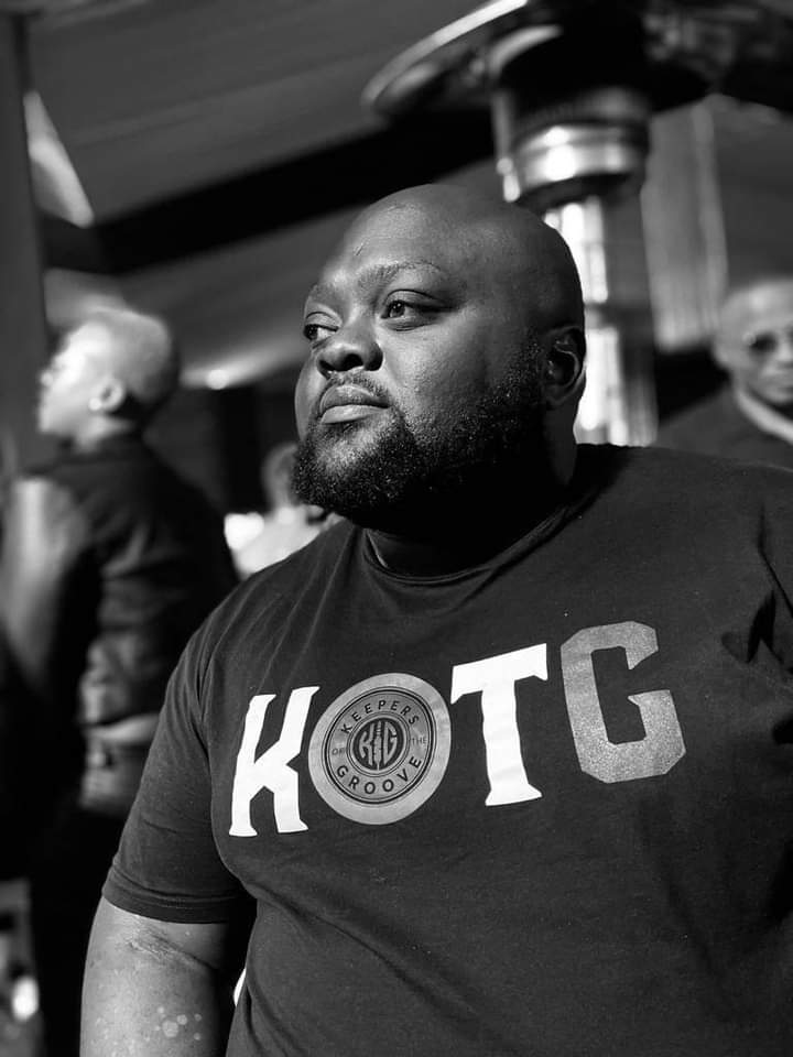 inflateddj's tweet photo. INFLATED GROOVE 26_04_2024
@kofificafe hosted by #TNF and @inflateddj #inflateddj #TNF #MurusuGp #Kofifi https://t.co/rUjemyPVa9
