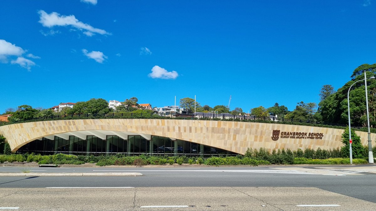 taipan168 tweet media