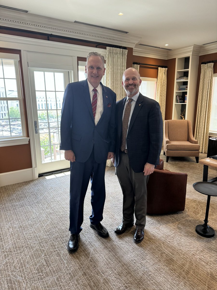 Great to visit with my friend and former @TPPF colleague, @ChuckDeVore. In addition to being a bright policy mind, he’s one of the best men I’ve ever known. In spite of America’s challenges, we will prevail, because of patriots like Chuck.