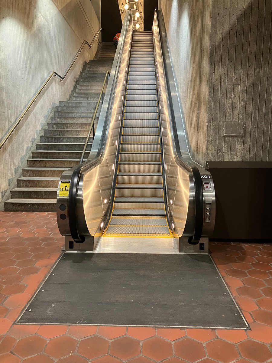 The Twinbrook Station escalator replacement project is finished! Come experience a ✨brand-new ✨ escalator featuring LED lighting and UV-C disinfection features. #YourMetro #wmata