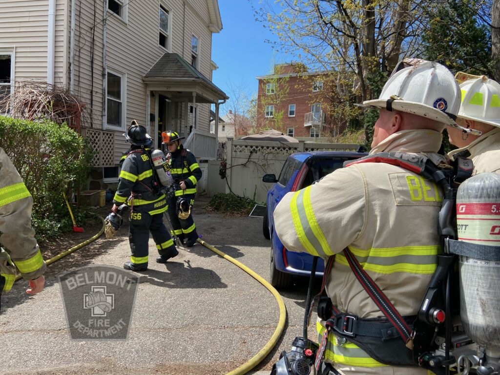 ENGINE 1 RESPONDS TO A 2ND ALARM IN WATERTOWN: Just before 130 this afternoon, Engine 1 responded mutual aid to Watertown on a second alarm. The fire was on Melendy Avenue in East Watertown.… belmontfire.org/engine-1-respo…