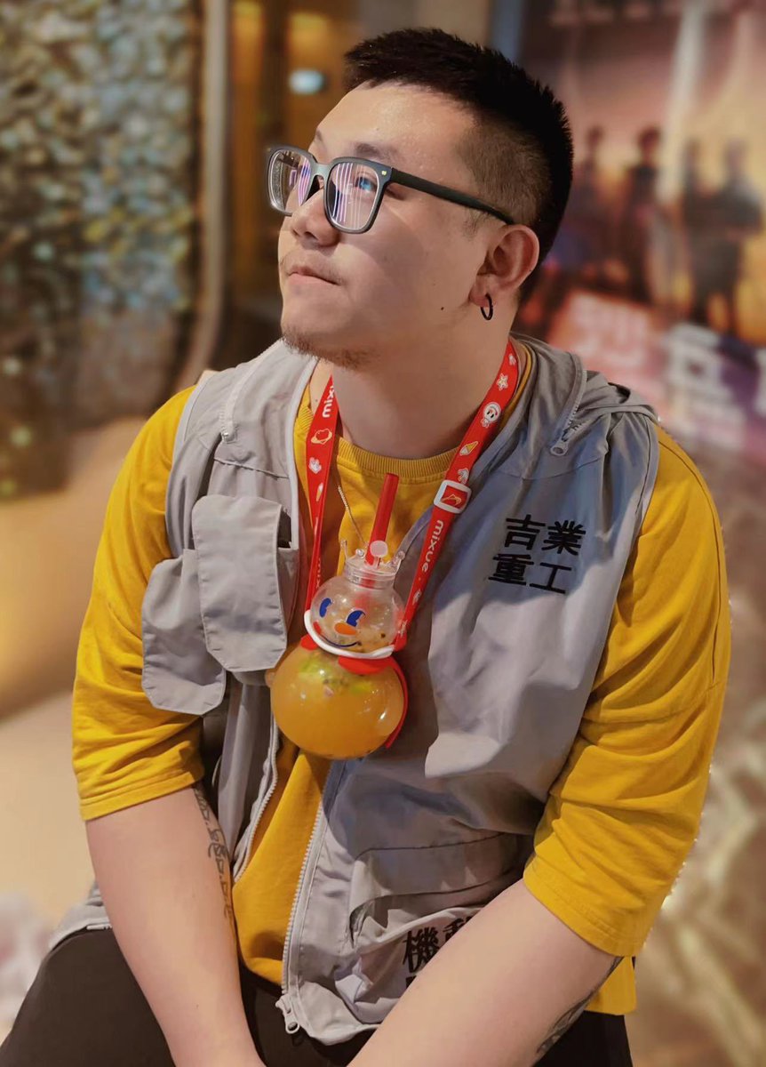BiVa3x's tweet photo. 没有擦边照片 https://t.co/QDUPHJxGxY