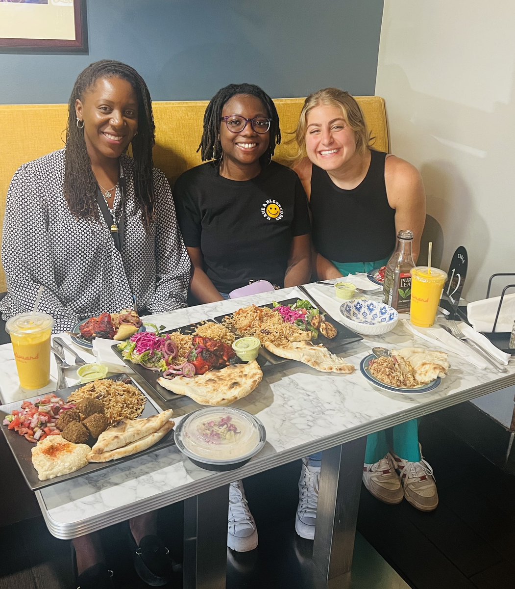 Today we had a fun #TeamTownsel lunch! Grateful for my #MasterConsenters and #SampleCollectionSpecialists - couldn't do this research without them #Makeda #Sarah & #Alexa 🙌🏾🍴 #TeamworkMakesTheDreamWork @UMmedschool @IrinaBurd @FNDNforSMFM