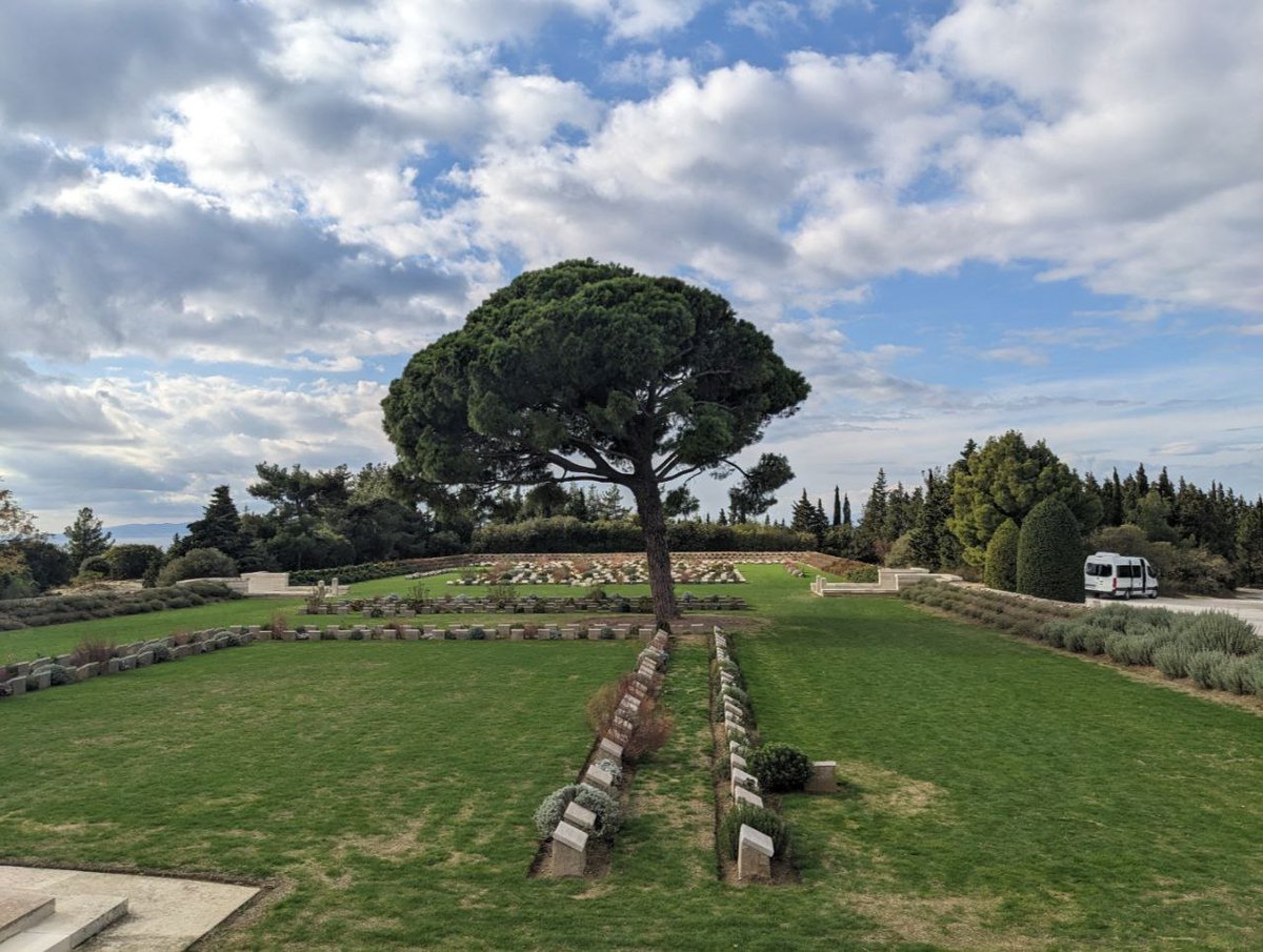 Today is ANZAC day, and it is the most important day in the Australian calendar. It is the day we honour the men who lost their lives in the great war, and gave their lives for their country. This photo is from Lone Pine cemetery in Gallipoli Türkiye, where the bloodiest of the