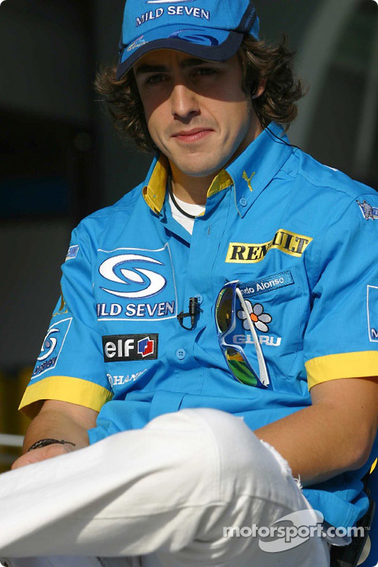 so, its a good moment to talk abt light blue nano too? bc i LOVE him god bless lightblue in F1