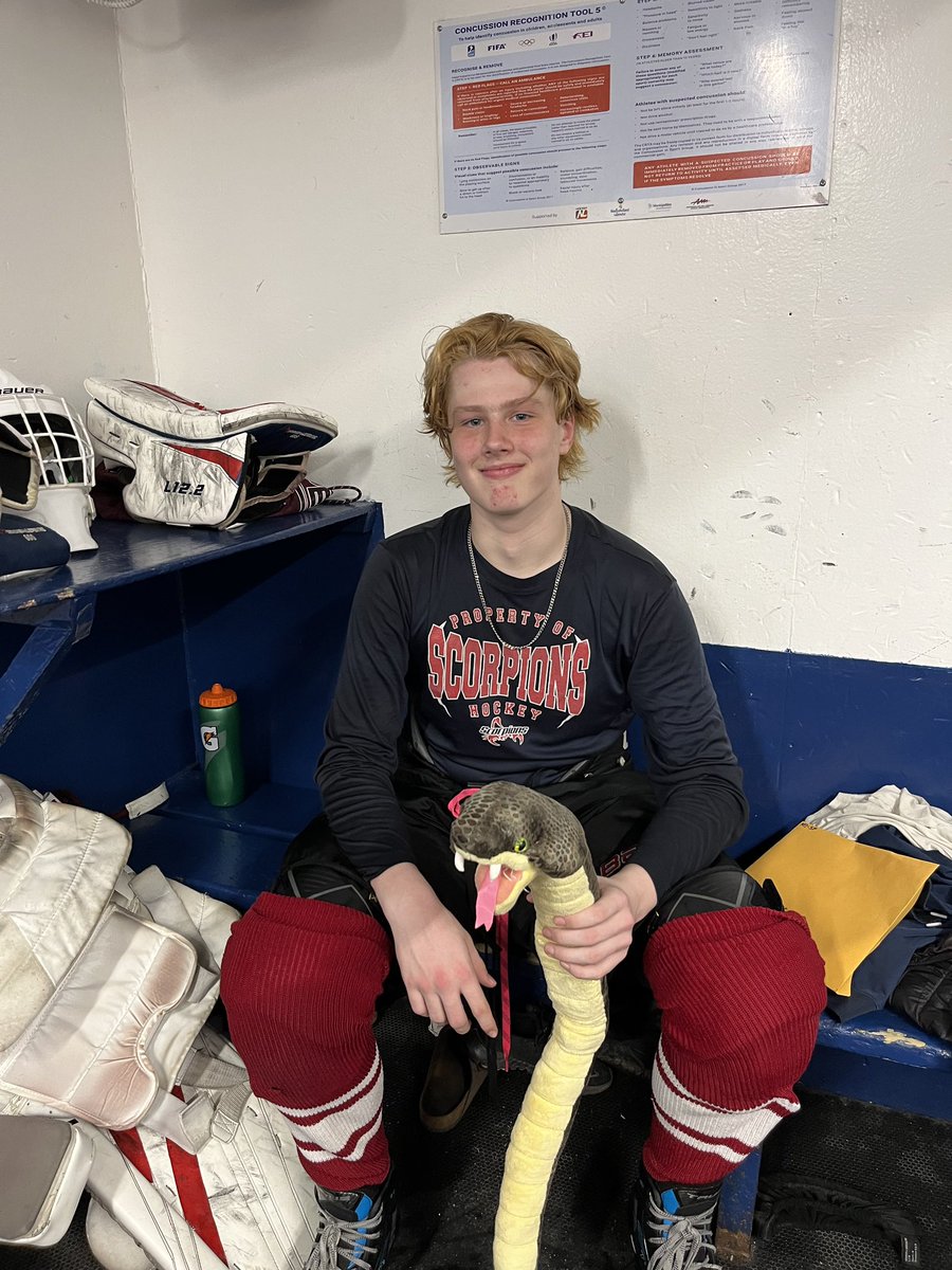 Big 5-1 semi-final win tonight over a very tough <a href="/ParadiseInterm1/">Paradise Intermediate</a> Phoenix team. 👏 On to the final tomorrow night against St. Peter’s Junior High! 

VOTG was tendy Rogan O’Brien who stood tall all night. Great game, Cheesy B!!