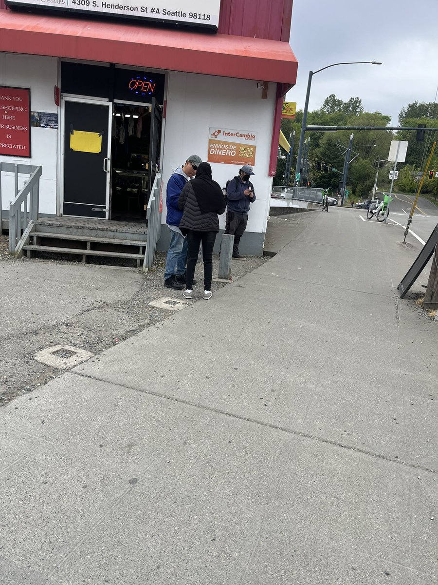 FN_Omar1's tweet photo. Najmo (Engagement Worker) Is on the Survey taking role today #rbac https://t.co/1WNnqpF8UO