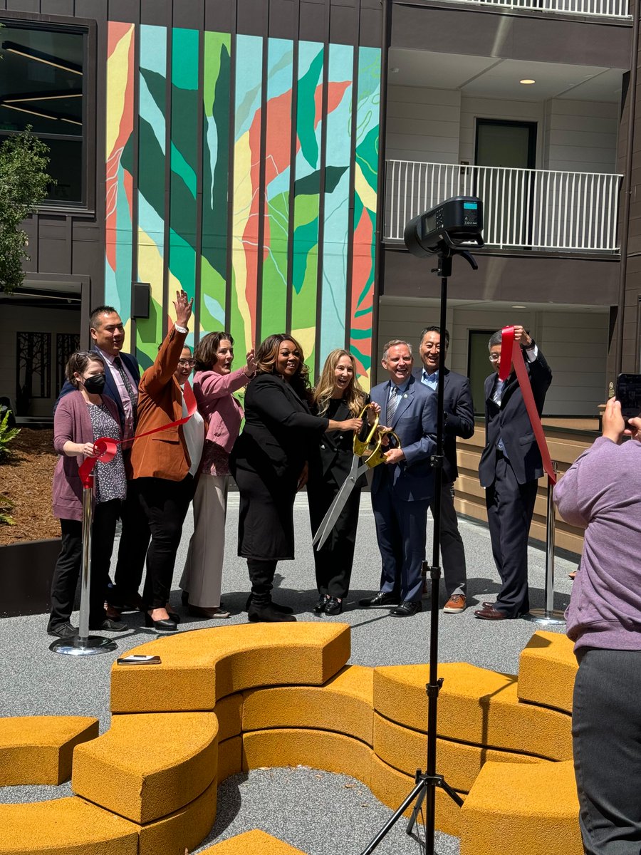 ThisisArgus's tweet photo. "Meridian" ribbon cutting! Affordable housing by Related Companies in Sunnyvale. We are proud  to have named, branded, created wayfinding &amp; commissioned murals from local artists. Providing a home &amp; hope for all. #affordablehousing #placebranding, #wayfinding https://t.co/BkSOdzub5n
