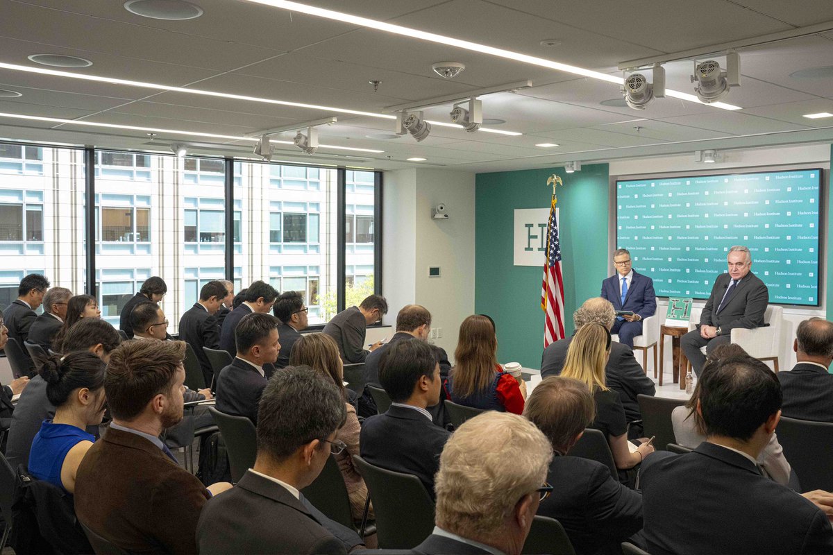 Japan and the United States are working together in common purpose in the Indo-Pacific and around the world. On the heels of the historic 🇺🇸🇯🇵 summit in Washington this month, pleased to join @HudsonInstitute’s @PMCroninHudson to discuss our future-oriented global alliance.