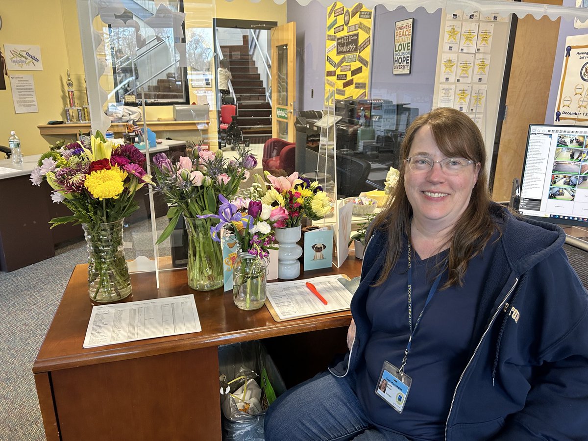 Happy Administrative Professionals Day to our one and only, Jen! #thebest ❤️ Everyone in the Harrington community is so grateful for all you do! ⁦<a href="/lexingtonsuper/">Dr. Julie Hackett</a>⁩  ⁦<a href="/RoryDOConnor/">Dr. Rory O'Connor</a>⁩ ⁦<a href="/EtsHarrington/">Harrington_ETS</a>⁩