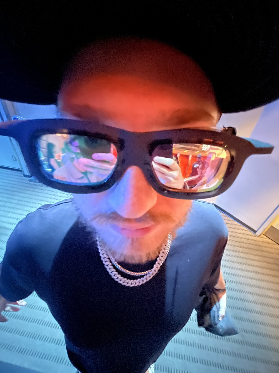 blake tweet media