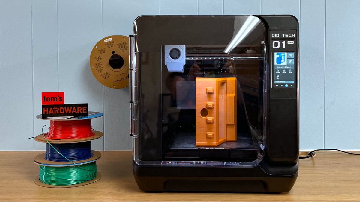 🔥 Review: The QIDI Tech Q1 Pro's heated chamber is a game-changer for printing engineering grade filament with ease. #QIDI #3DPrinting.