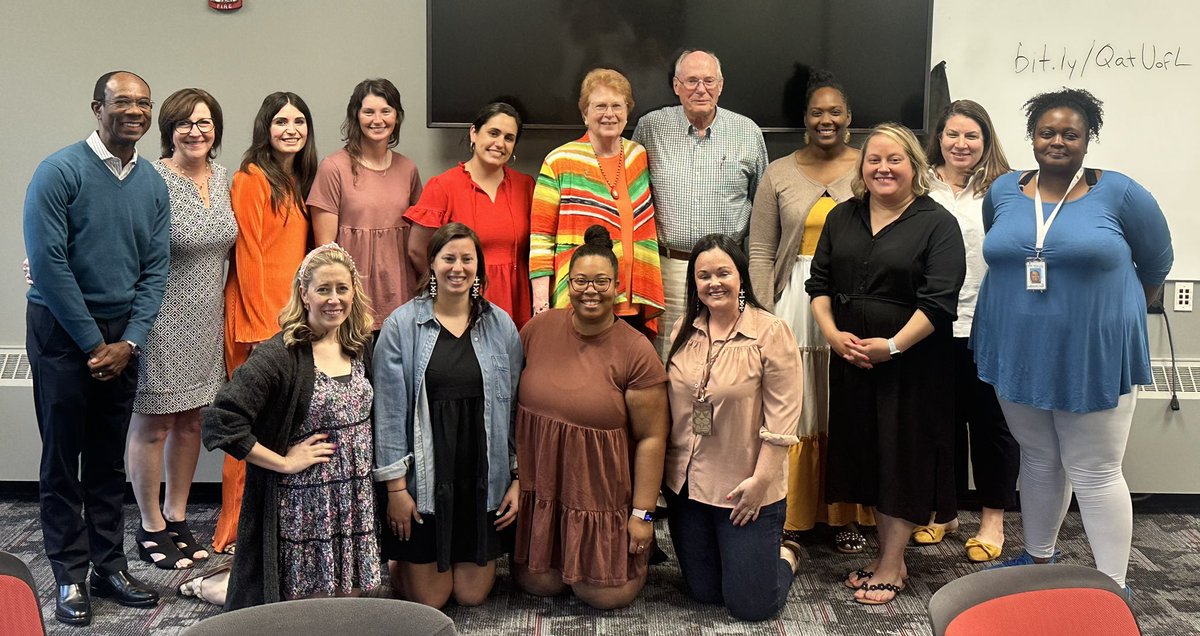 jaclynharbin's tweet photo. So grateful to celebrate the GEMS Scholars this evening and highlight their continued work in creating engaging and accessible math classrooms for our students! Thank you @JBayWilliams, @ProfessorMarin and the Graham family for honoring our JCPS teachers and coaches! @jcpsK12math https://t.co/f0BK7CVOui