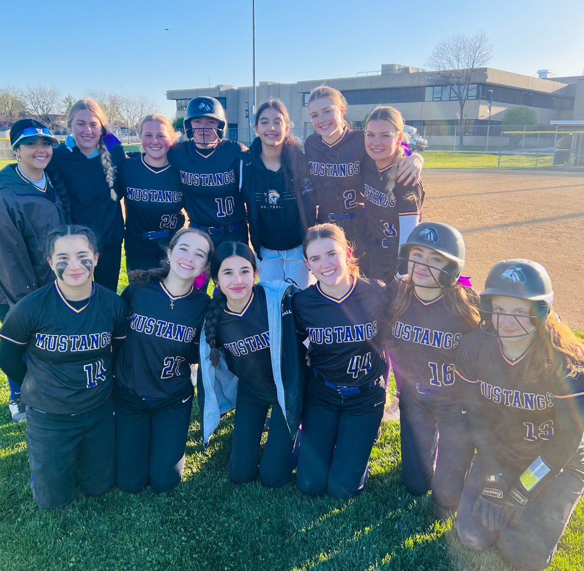Rolling Meadows Softball tweet media