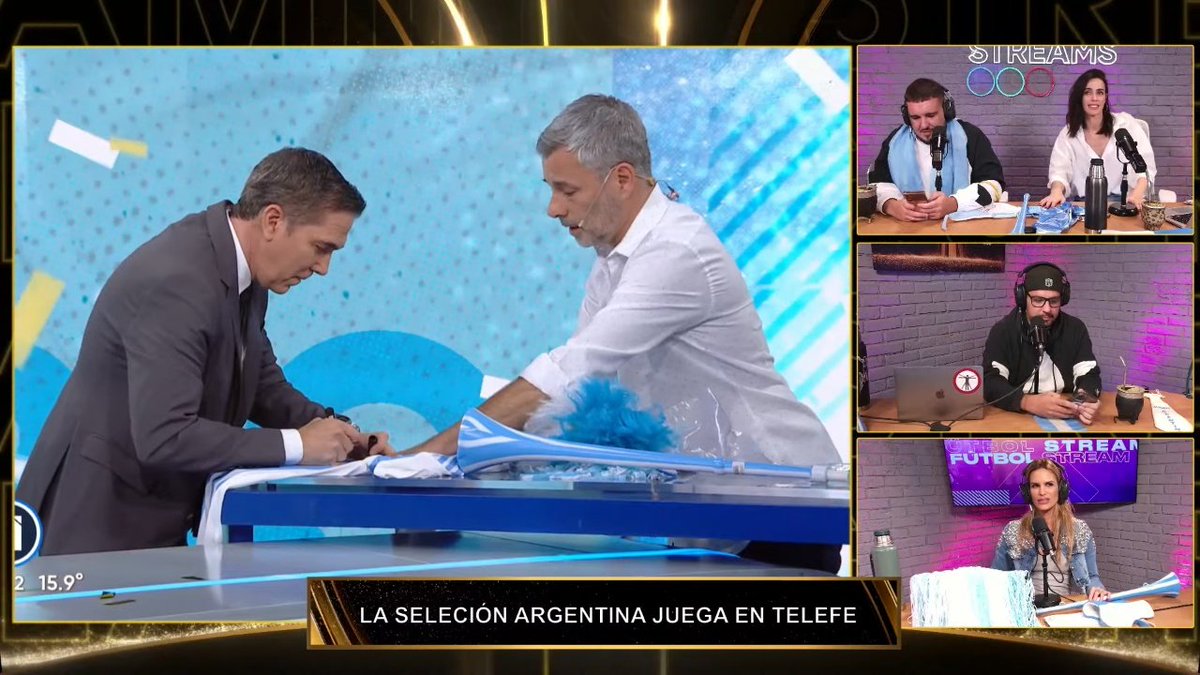 SoyMaxiFalcon's tweet photo. #ArgentinaXTelefe ⚽️ ¡Epica Reaccion! 🔵⚪️🔵 Asi se vivio el Anuncio en Duplex por #TelefeNoticias y #StreamsTLF 📺 @PriscilaCrivo @CaroMolinariOk @SebaVDR @JavierLanza https://t.co/R6p1rW8BSx