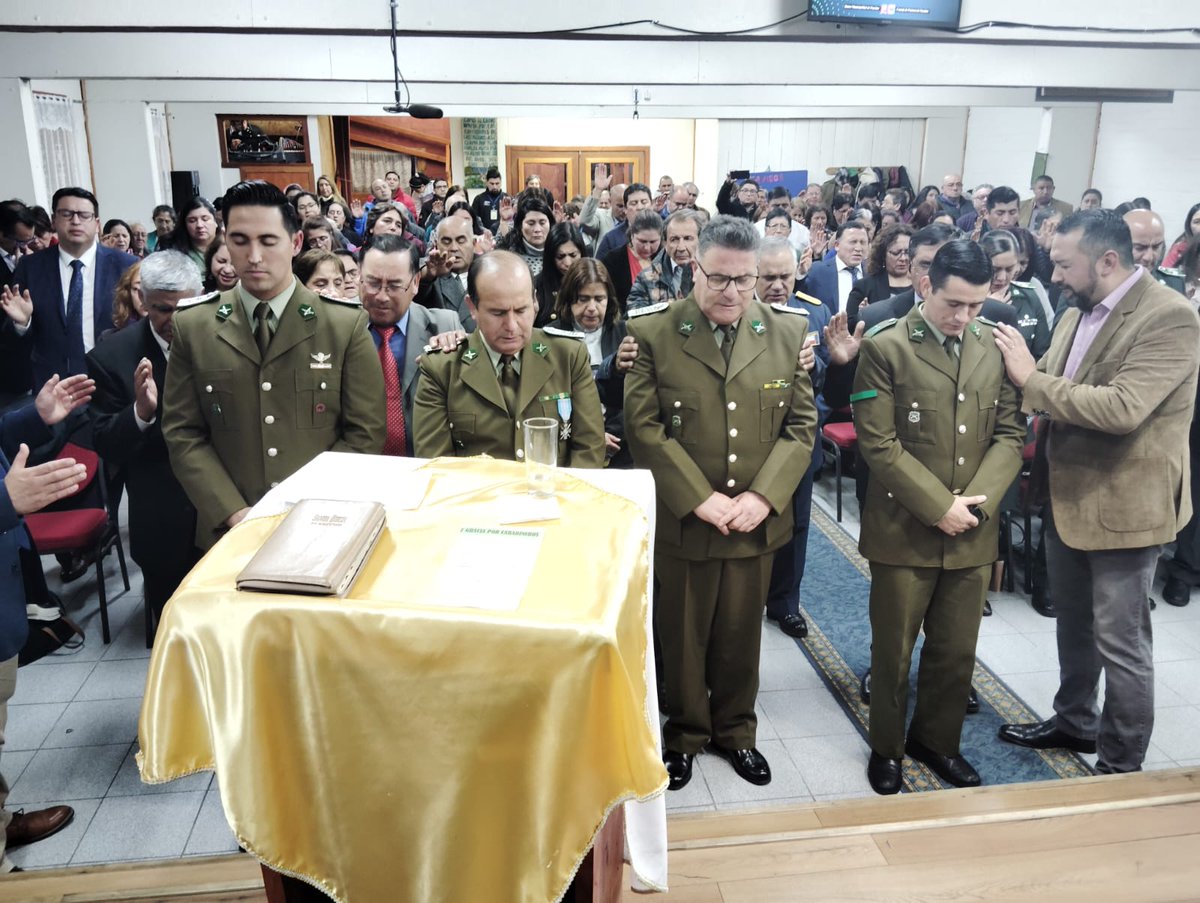 Carabineros realiza un Tedeum Evangélico en conmemoración a los 97 años de Carabineros de Chile, en la comuna de #Puyehue 
#CarabinerosDeTodos