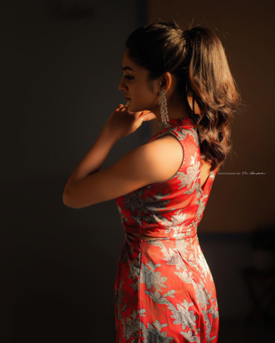 #Ivana Stylish Clicks

Pic : @i__ivana_ 

#KollywoodCinima #Actress #Pic #Heroine #Cinema #Tamil #Image